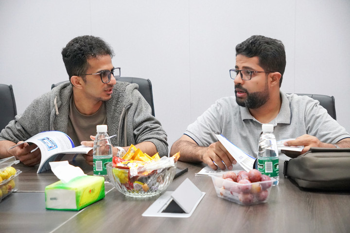 شاهد قوة العلامة التجارية من المصدر |عملاء عمان يزورون مصنع Icemedal للتبريد بعمق