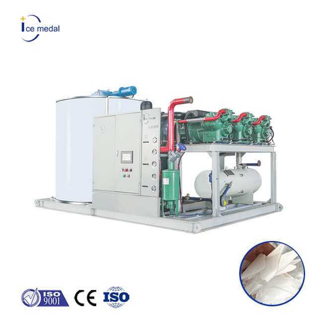 Icemedal Industrial 15 Tons يوميًا آلة الثلج Flake مع ضاغط العلامة التجارية