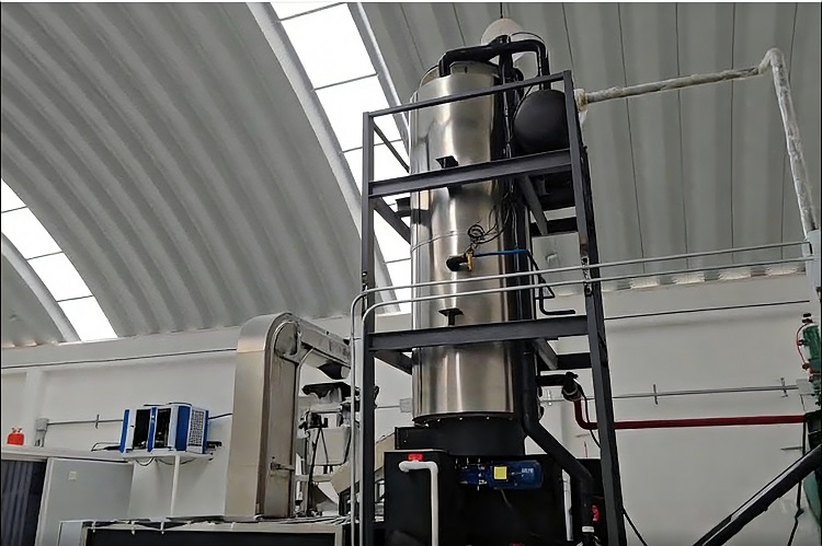 نبات الثلج الأنبوب